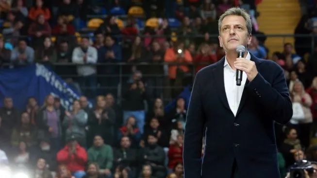 Massa pidió “ir casa por casa a pedir el voto” para elevar el nivel de participación electoral
