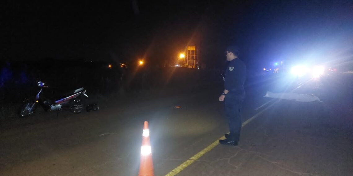 Falleció el acompañante de un motociclista por un despiste en Los Helechos