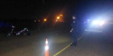 Falleció el acompañante de un motociclista por un despiste en Los Helechos