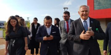 El embajador de Estados Unidos en Argentina recorrió el Silicon Misiones