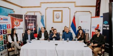 El comercio y la cultura vuelven a confluir para potenciar el Black Friday Posadas