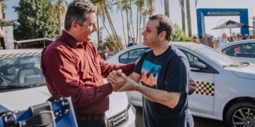 Entregaron nuevas unidades del programa “Ahora Taxi” en Iguazú