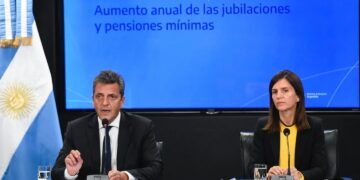 El Gobierno anunció créditos de hasta $400.000 para jubilados y pensionados