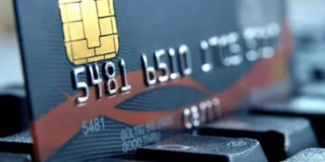 Aumentan las tasas de interés para tarjetas y créditos personales