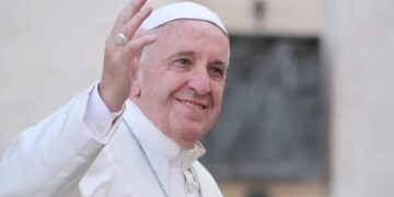 Francisco reiteró que «está en programa» una posible visita a Argentina para después de las elecciones