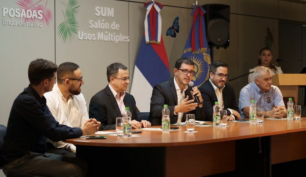 Posadas promueve y fortalece la integración regional con Brasil