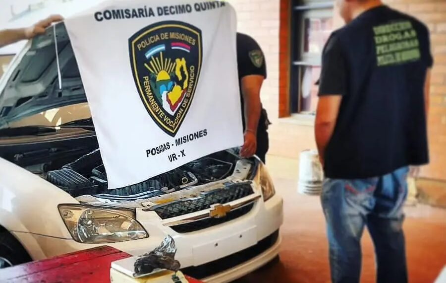 Incautaron en Posadas un auto robado en Buenos Aires