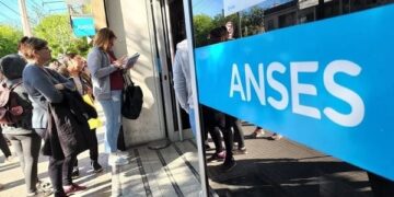 ANSES confirmó un nuevo bono de refuerzo a partir de septiembre: quiénes lo reciben