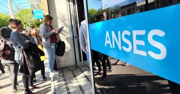 ANSES confirmó un nuevo bono de refuerzo a partir de septiembre: quiénes lo reciben