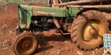 Un adolescente falleció en un accidente cuando manejaba un tractor