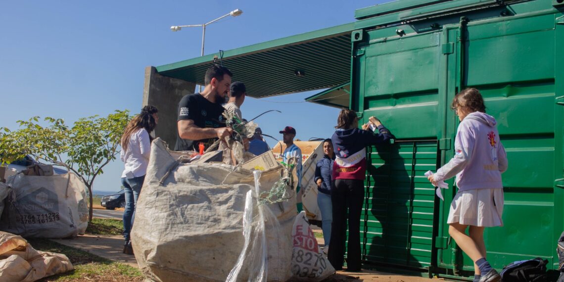 Estudiantina Ecológica: Inicia la competencia de recolección de residuos reciclables