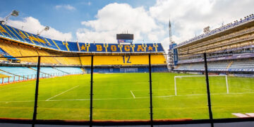 Allanan la Bombonera: investigan la venta de entradas falsas en Boca Juniors