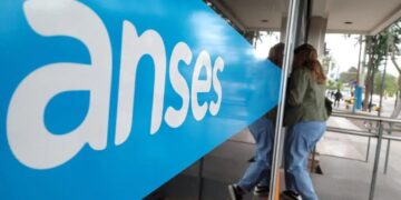 Créditos para trabajadores en relación de dependencia: más de 200 oficinas de Anses abren sus puertas este sábado 