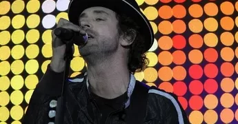 Gustavo Cerati fue elegido entre los mejores 50 cantantes de rock del mundo