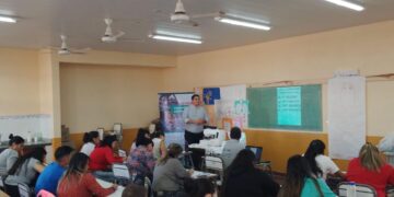 Fomentan el emprendimiento a través de la industria textil
