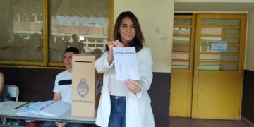 Rojas Decut remarcó la importancia de concurrir a votar