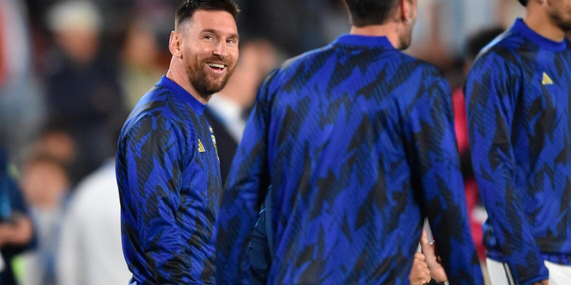 Messi, tras la victoria sobre Paraguay: “Un pasito más: Vamosss!”