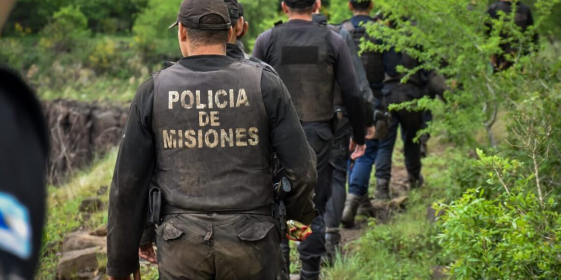 Aspirantes de todo el país participaron del curso Nacional de élite dictado por la Policía de Misiones