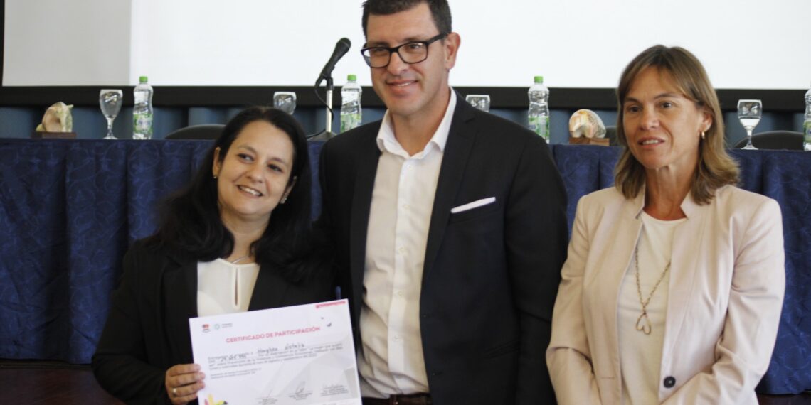 Más de 400 mujeres finalizaron el taller de “Prevención de Violencia y Bienestar Emocional”