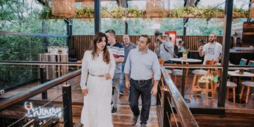 Herrera Ahuad visitó Puerto Iguazú y recorrió un paseo gastronómico 
