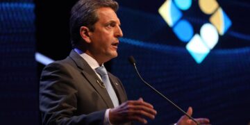 Massa, sobre Insaurralde: “También debe renunciar a su candidatura en Lomas de Zamora”