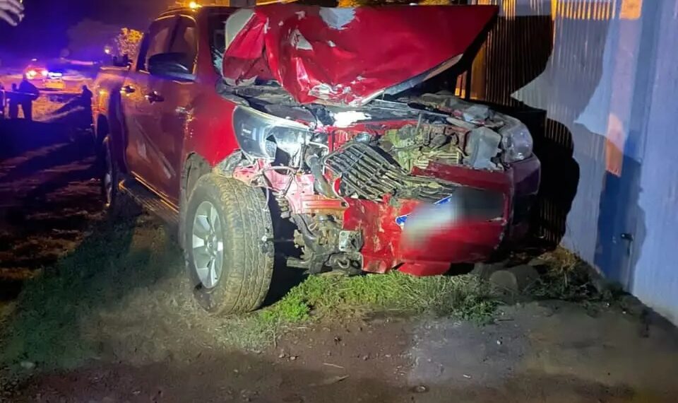 Un motociclista falleció en un choque con una camioneta sobre la Ruta 2