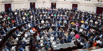 El proyecto sobre devolución del IVA obtuvo dictamen en el Senado