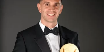 Balón de Oro 2023: Dibu Martínez fue elegido el mejor arquero del mundo
