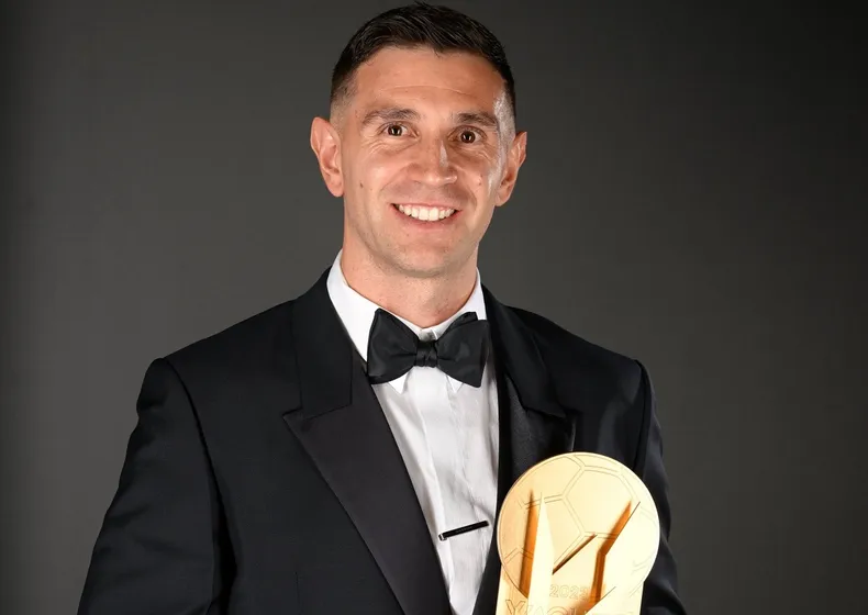Balón de Oro 2023: Dibu Martínez fue elegido el mejor arquero del mundo