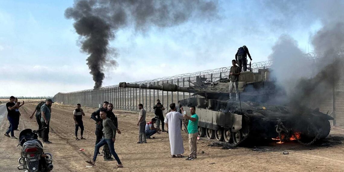 Más de 200 argentinos pidieron ser evacuados desde Israel a Buenos Aires