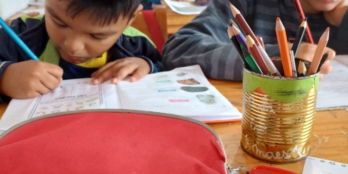 Área Social del Iprodha brinda apoyo escolar en Itaembé Guazú