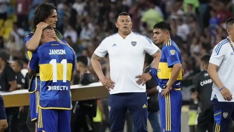Tras la derrota en la final de la Libertadores, Jorge Almirón renunció como DT de Boca