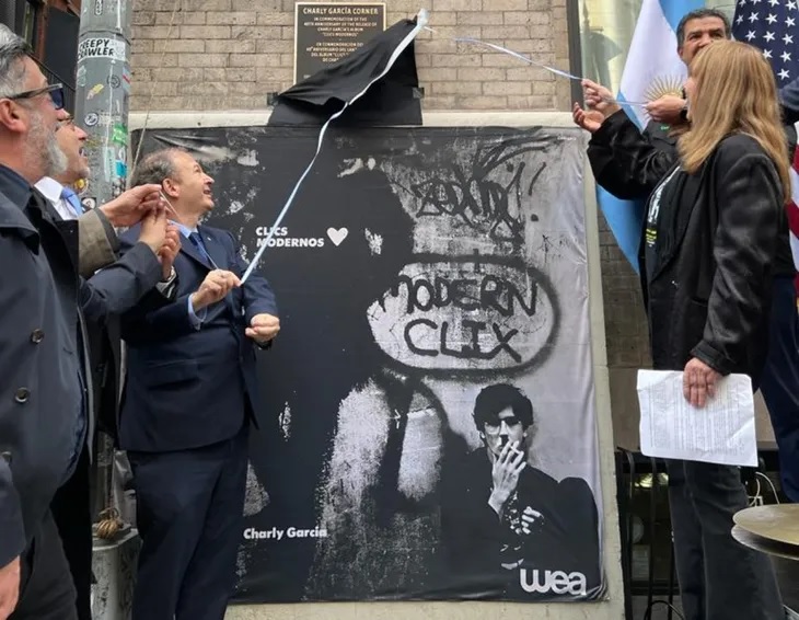 Charly García ya tiene su esquina en la ciudad de Nueva York
