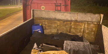 San José: Detuvieron a camionero que transportaba 47 kilos de metanfetaminas desde Brasil