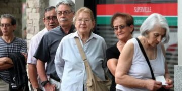 El Gobierno extendió por dos años el plazo para gestionar la jubilación anticipada