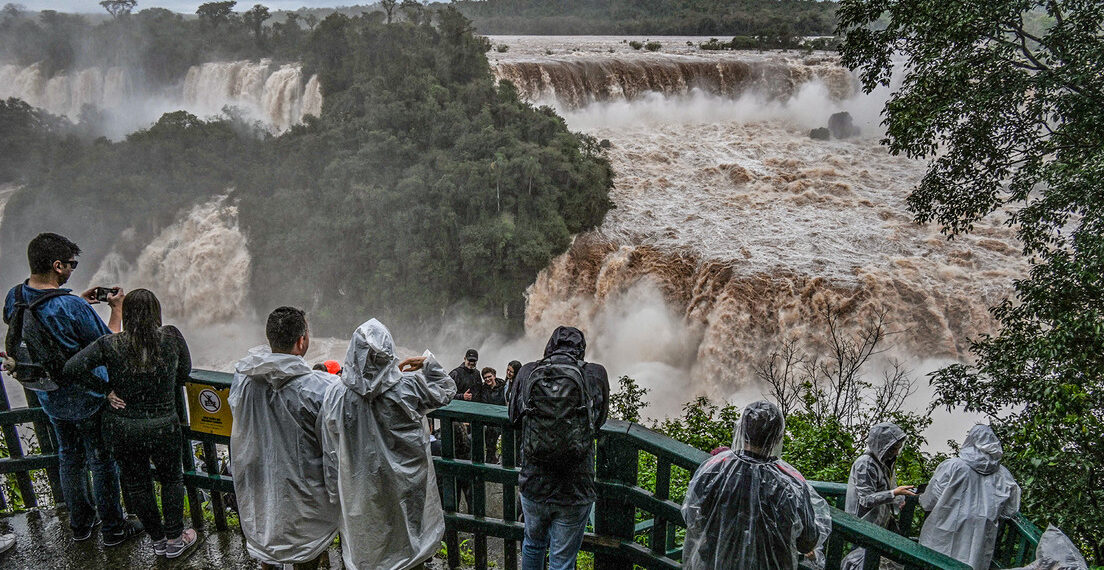 Habilitaron un nuevo tramo de las pasarelas de las Cataratas, luego de la crecida
