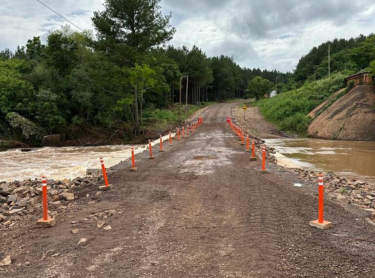Rehabilitaron paso provisorio sobre el Aº Tabay para vehículos de hasta 10 toneladas