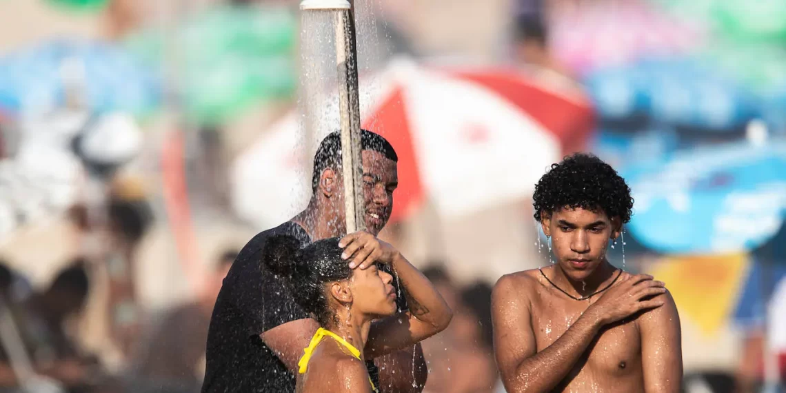 Ola de calor histórica en Brasil: la sensación térmica en Río de Janeiro llegó a los 58,5 °C
