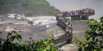 El turismo generó $74.880 millones durante el fin de semana largo