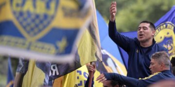 Román Riquelme es el nuevo presidente de Boca