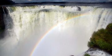 Iguazú, un clásico que no deja de sorprender a los amantes de la naturaleza