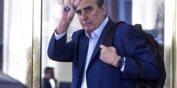 Provincias se declaran en “emergencia” y el gobierno convoca a una cumbre de gobernadores