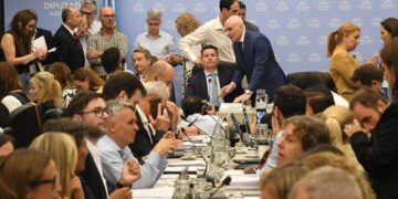 Ley “Bases”: El oficialismo logró emitir dictamen de mayoría junto a bloques dialoguistas en Diputados