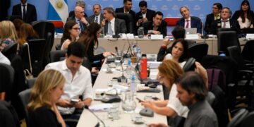 Diputados reanudará el lunes el análisis del proyecto de ley “Bases”