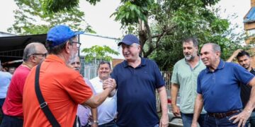 Passalacqua acompañó el operativo contra el dengue en la chacra Nº 20 de Posadas