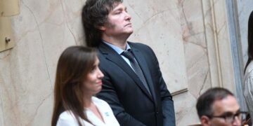 Gobernadores opositores consiguieron la primera marcha atrás de Milei en la “ley Ómnibus”