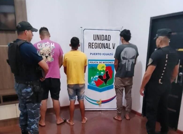 Motoqueros corrían picadas y hacían willy: fueron interceptados por la Policía