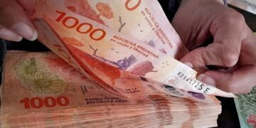 Gobierno fija el nuevo salario mínimo: cómo aumenta y desde cuándo