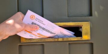 Passalacqua anunció que todas las categorías de usuarios podrán pagar la luz en cuotas