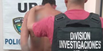 Atraparon a un hombre que apedreó a policías para evitar una detención